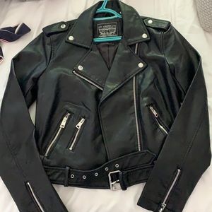 Levi’s leather jacket